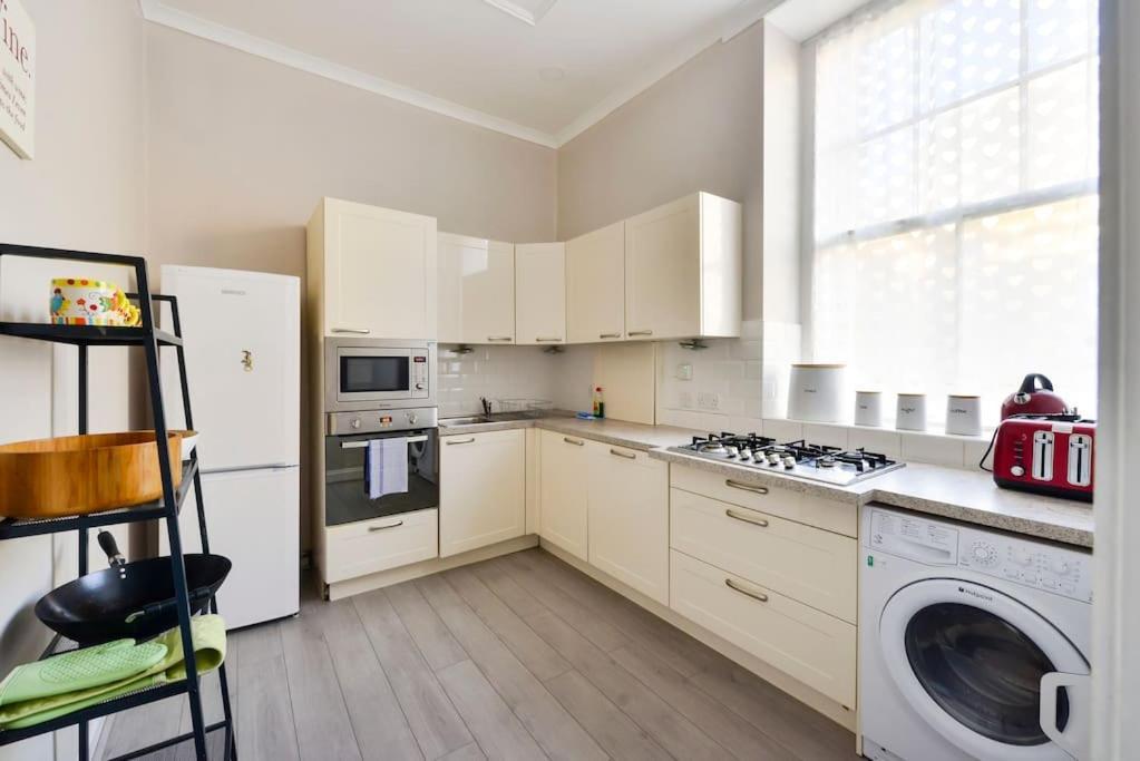 George IV Bridge - Superbly Located 3 Bedroom! EDI Exterior foto